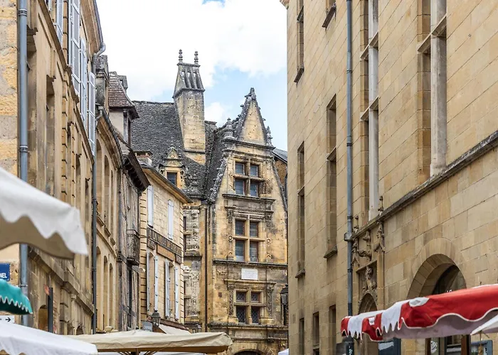 Proche Sarlat *