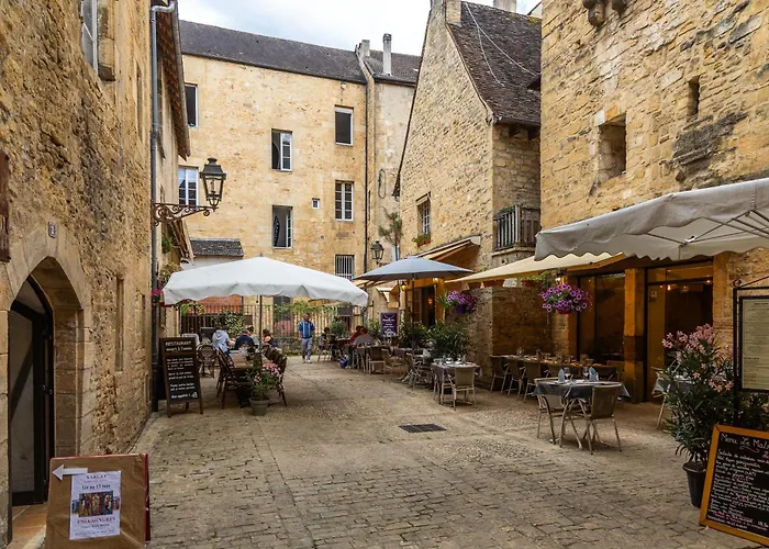 Proche Sarlat Tatil Evi Carsac-Aillac
